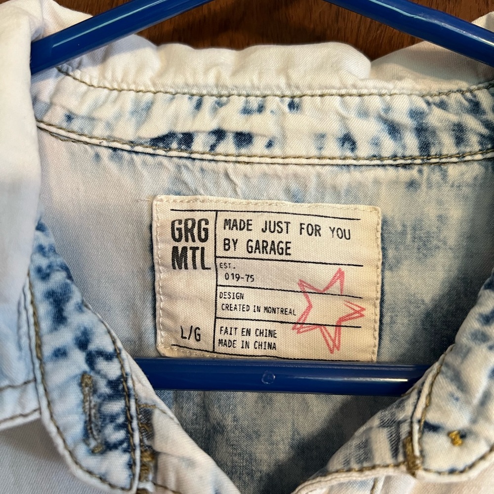 Garage Denim Distressed Button Down Shirt⚫️ - Picture 2 of 4